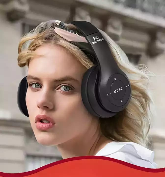 P47 wirless headphone